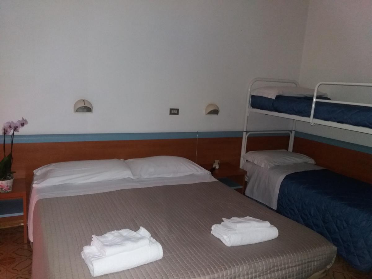 Hotel California Bellaria-Igea Marina Exterior photo