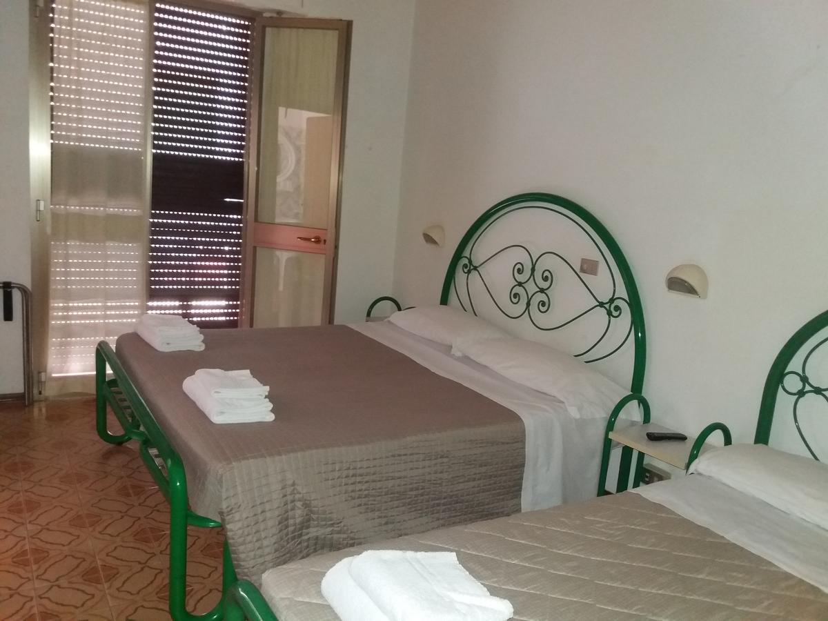 Hotel California Bellaria-Igea Marina Exterior photo
